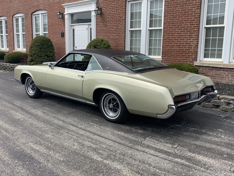 1967 Buick Riviera 2nd Gen - Image 3 of 7