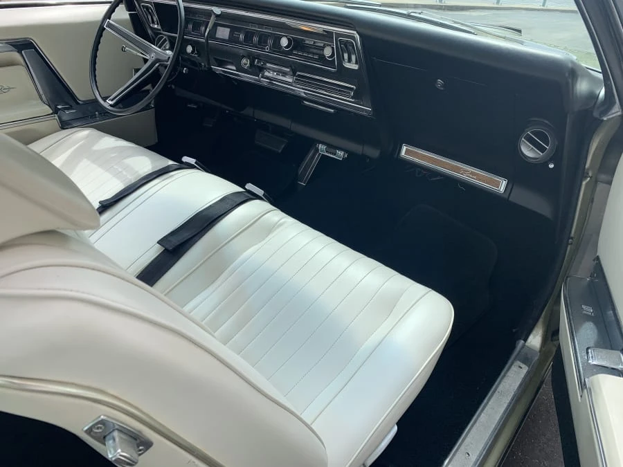 1967 Buick Riviera 2nd Gen - Image 5 of 7