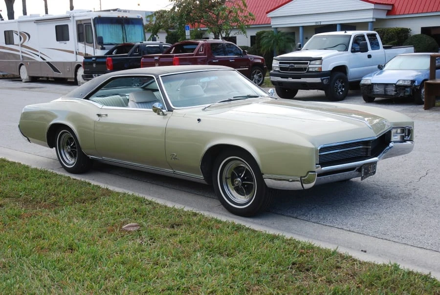 1967 Buick Riviera 2nd Gen - Image 12 of 12