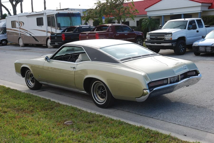 1967 Buick Riviera 2nd Gen - Image 2 of 12