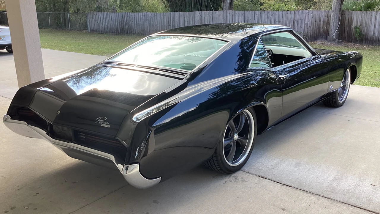 1967 Buick Riviera 2nd Gen - Image 2 of 11
