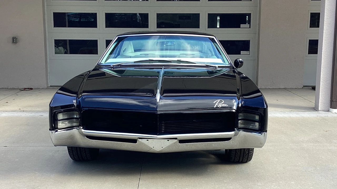 1967 Buick Riviera 2nd Gen - Image 10 of 11