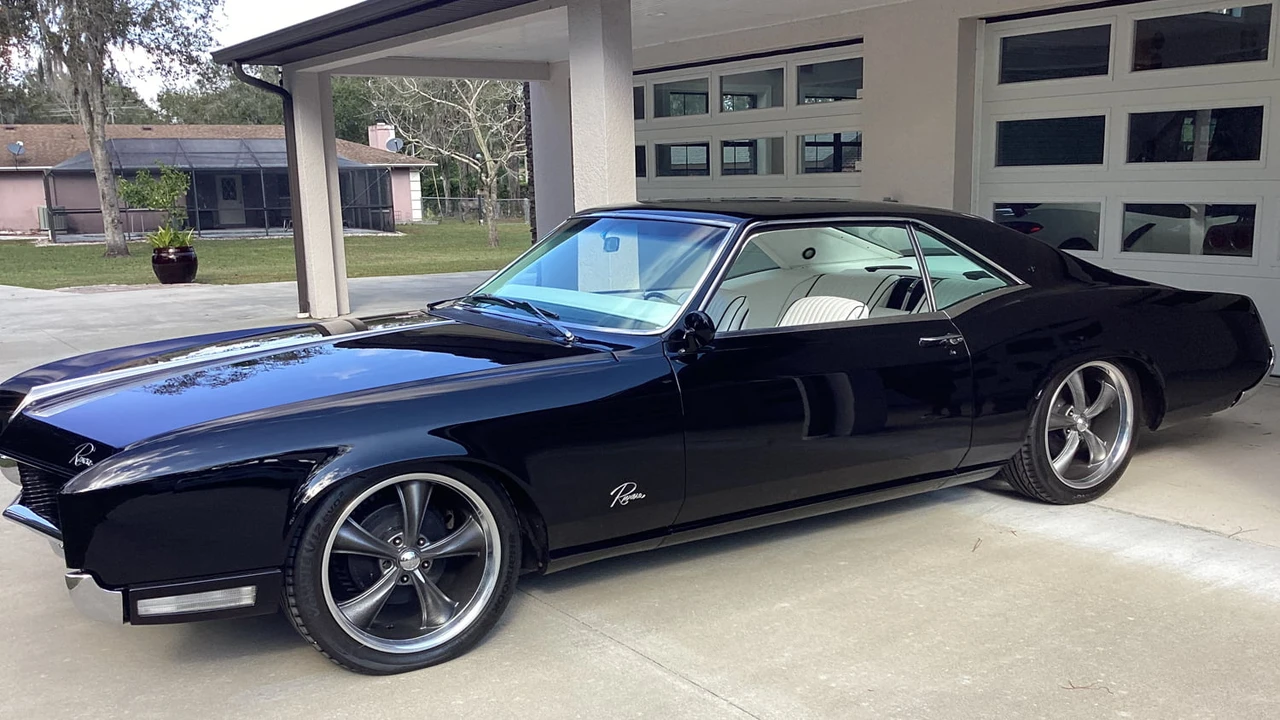 1967 Buick Riviera 2nd Gen - Image 11 of 11