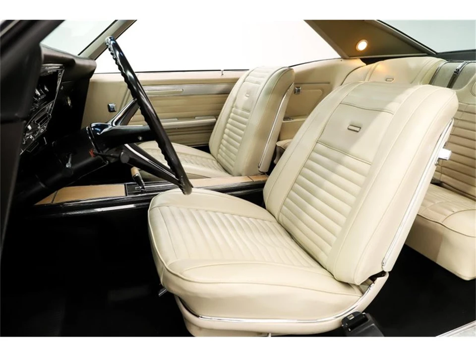 1967 Buick Riviera 2nd Gen - Image 12 of 31