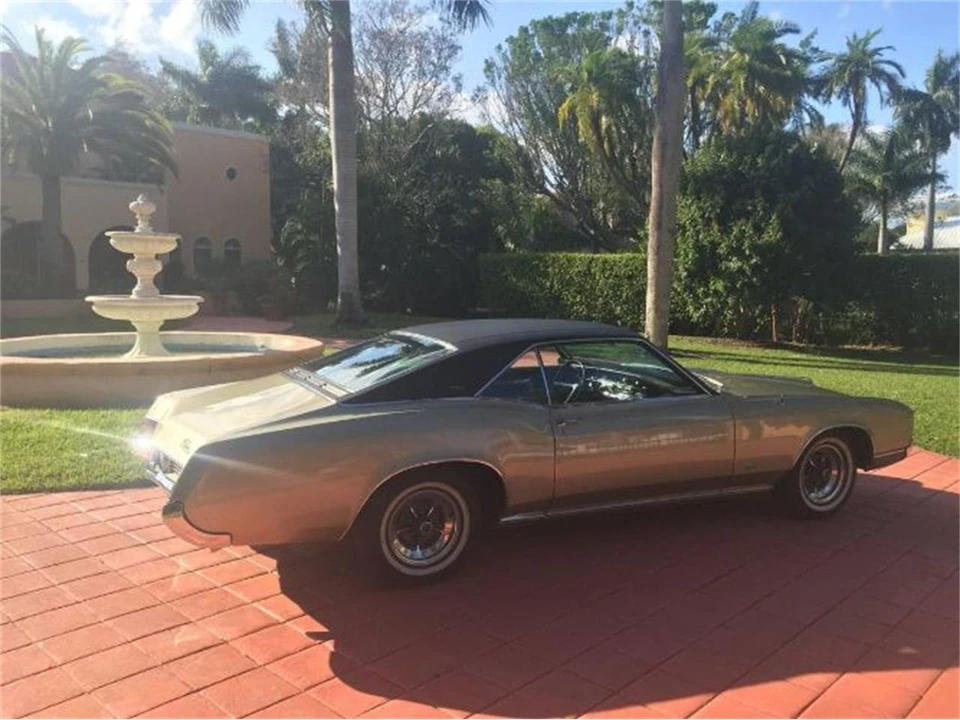 1967 Buick Riviera 2nd Gen - Image 16 of 18