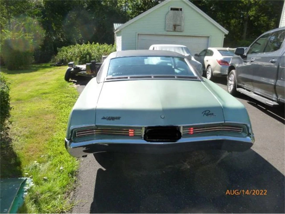 1967 Buick Riviera 2nd Gen - Image 2 of 12
