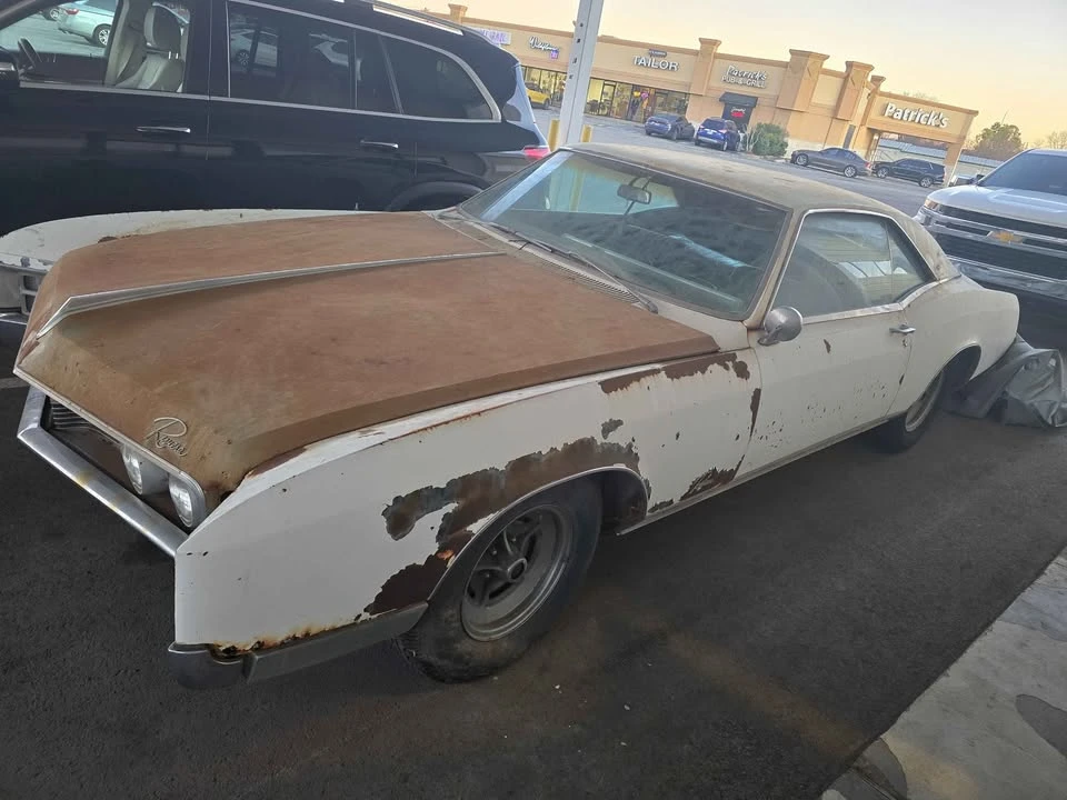 1967 Buick Riviera 2nd Gen - Image 2 of 12