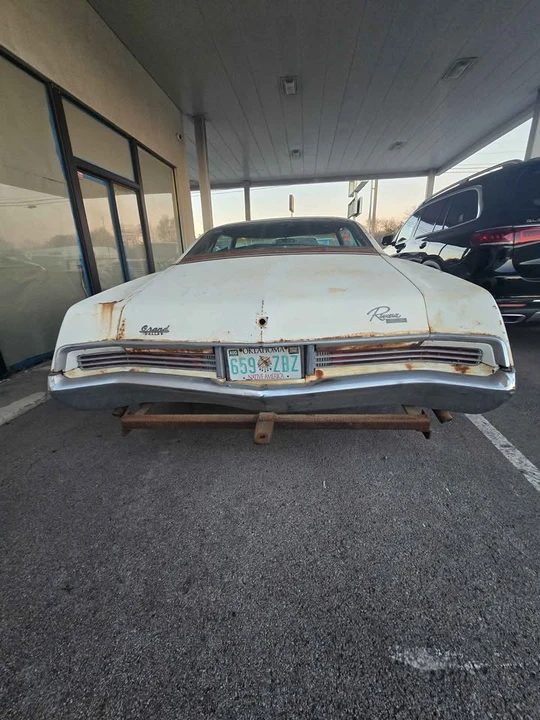 1967 Buick Riviera 2nd Gen - Image 4 of 12