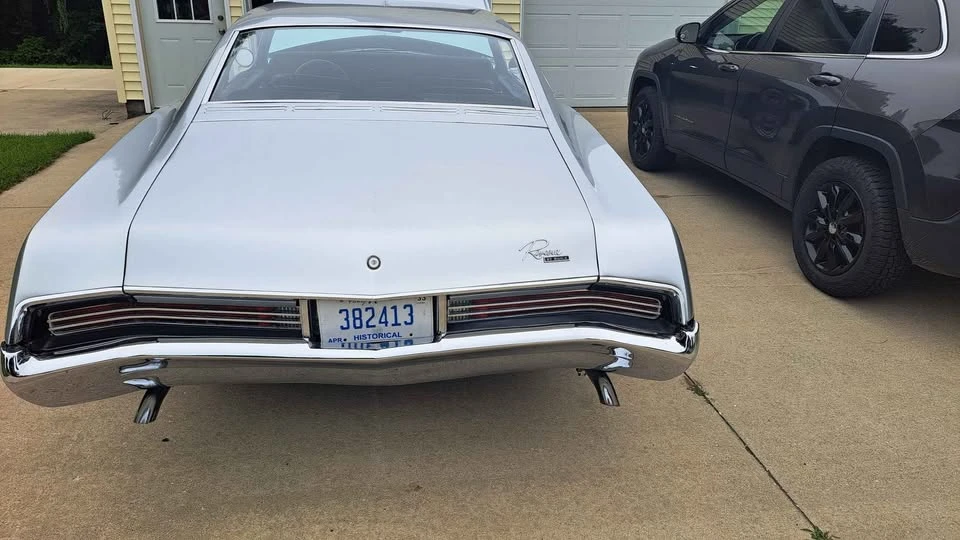 1967 Buick Riviera 2nd Gen - Image 4 of 9