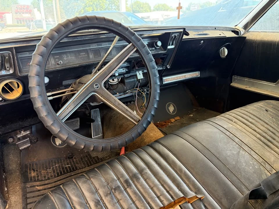 1967 Buick Riviera 2nd Gen - Image 4 of 14