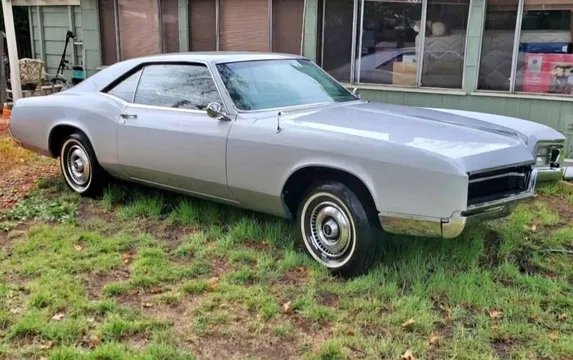 1967 Buick Riviera Coupe 2D