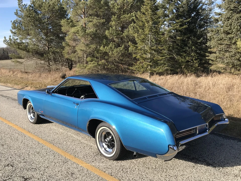 1967 Buick Riviera 2nd Gen - Image 10 of 31