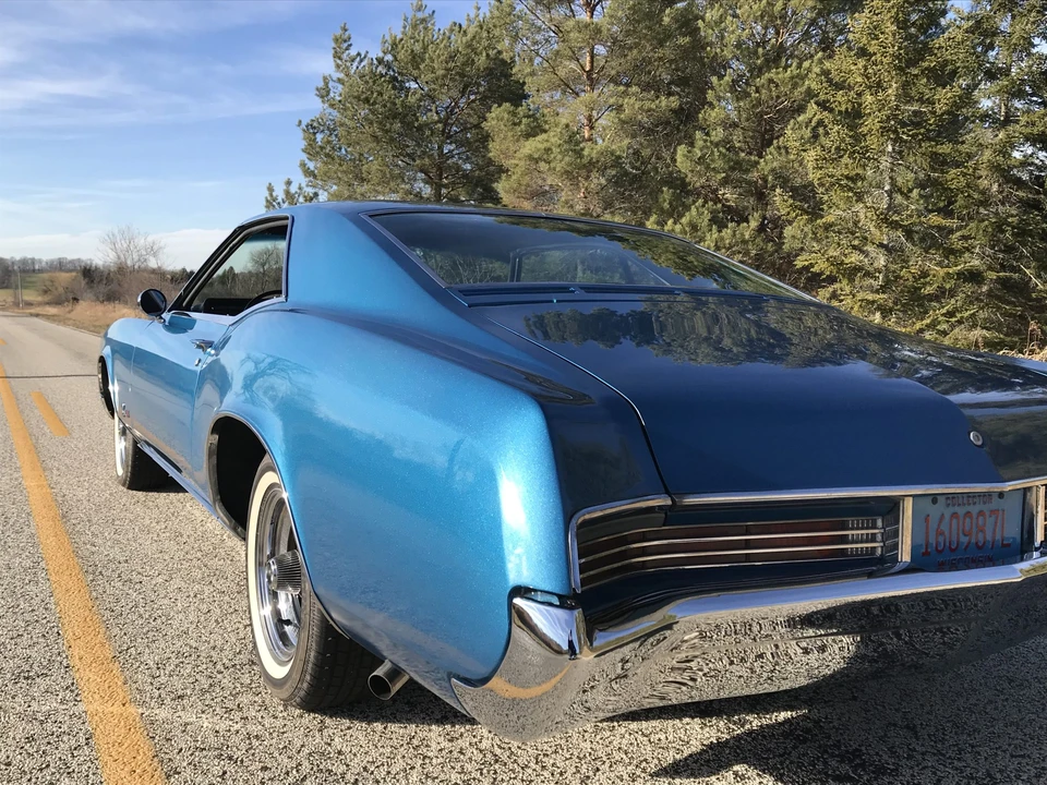 1967 Buick Riviera 2nd Gen - Image 27 of 31