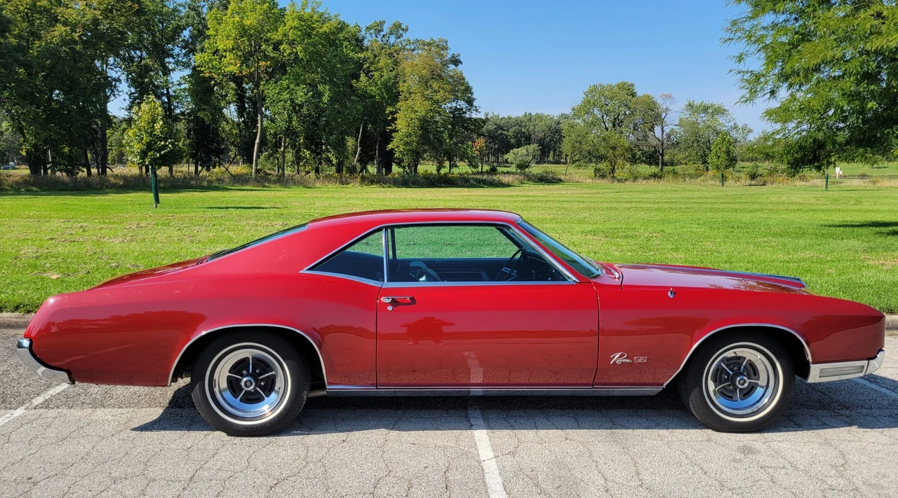 1967 Buick Riviera 2nd Gen - Image 12 of 31