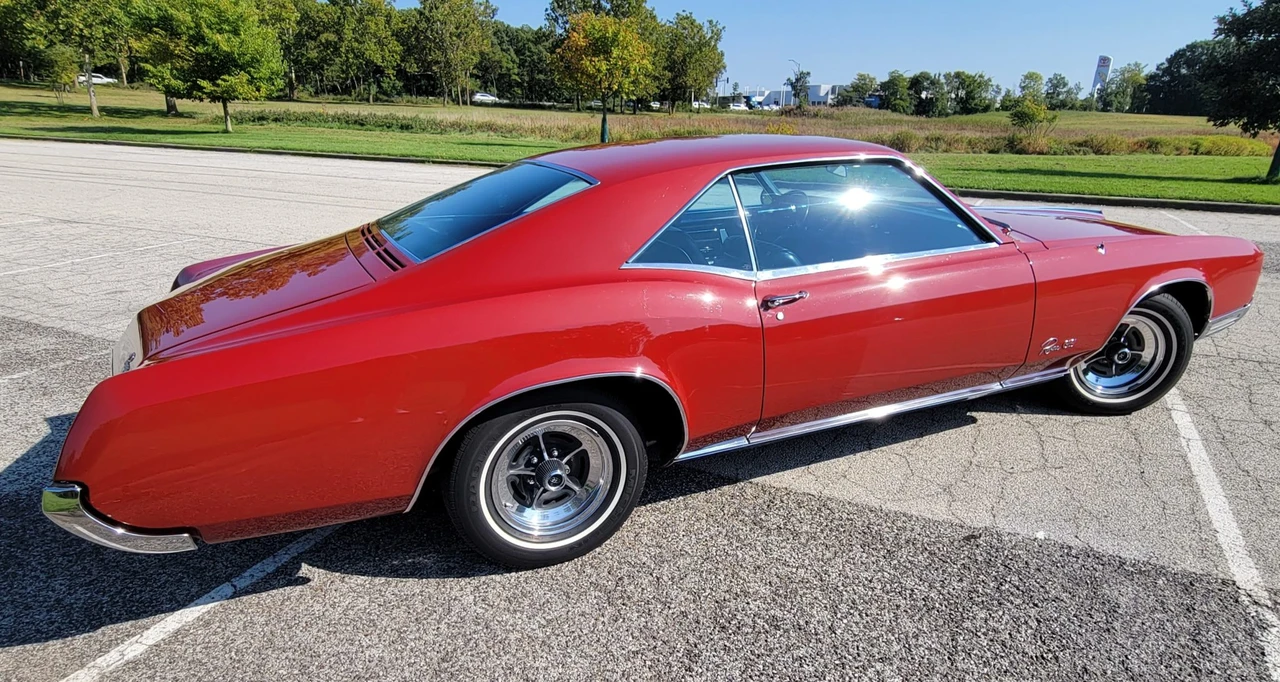 1967 Buick Riviera 2nd Gen - Image 11 of 31