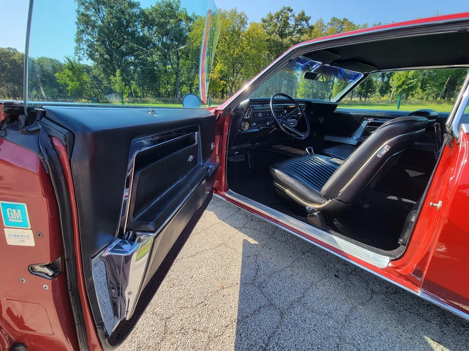 1967 Buick Riviera 2nd Gen - Image 29 of 31