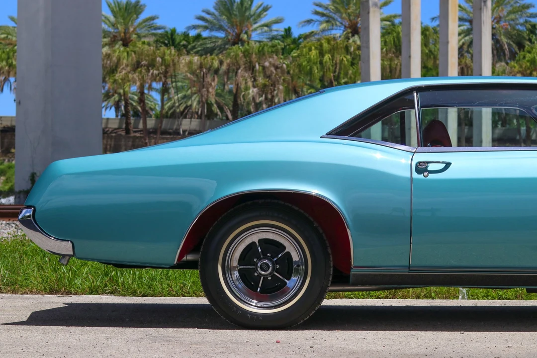 1967 Buick Riviera 2nd Gen - Image 16 of 31