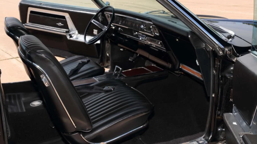 1967 Buick Gran Sport - Image 5 of 12