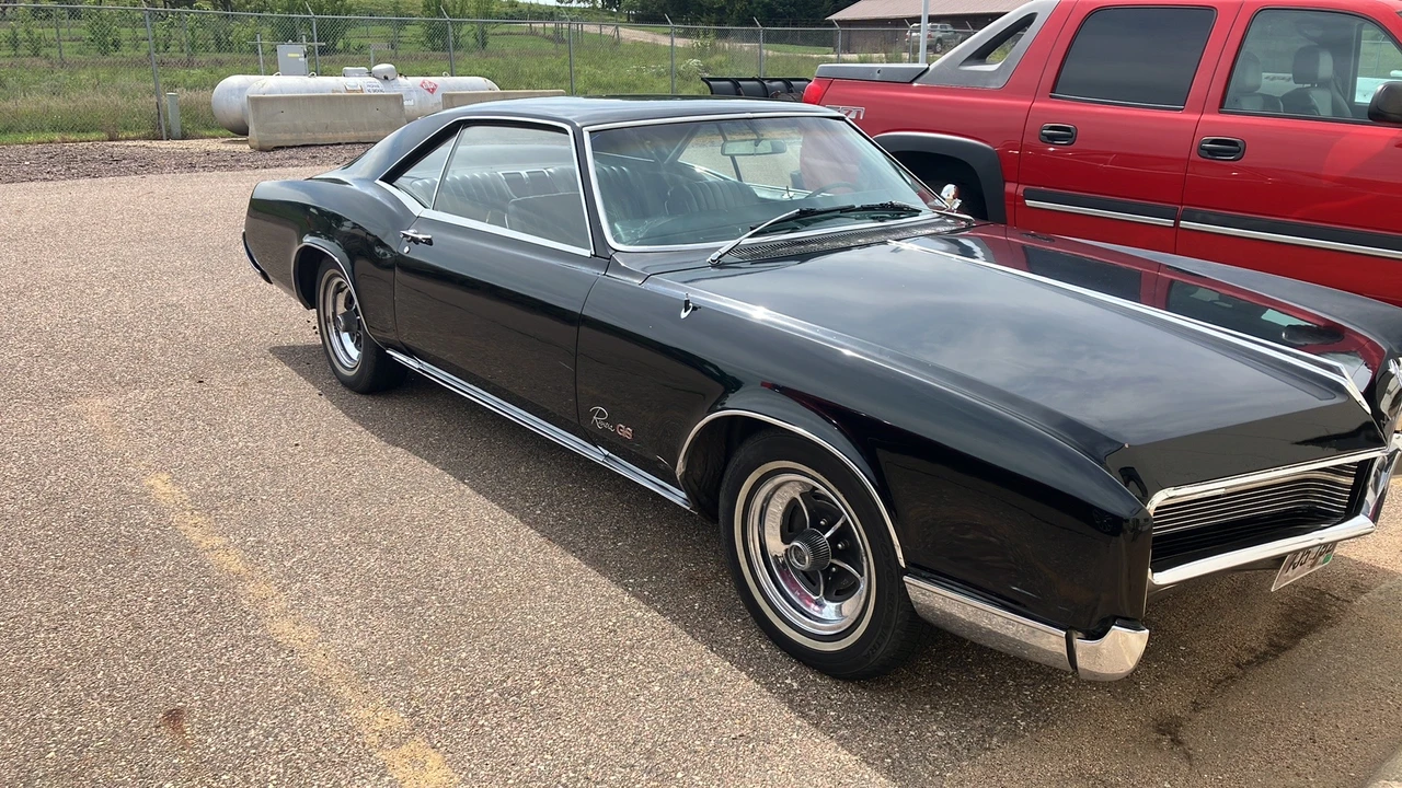 1967 Buick Riviera 2nd Gen - Image 2 of 18