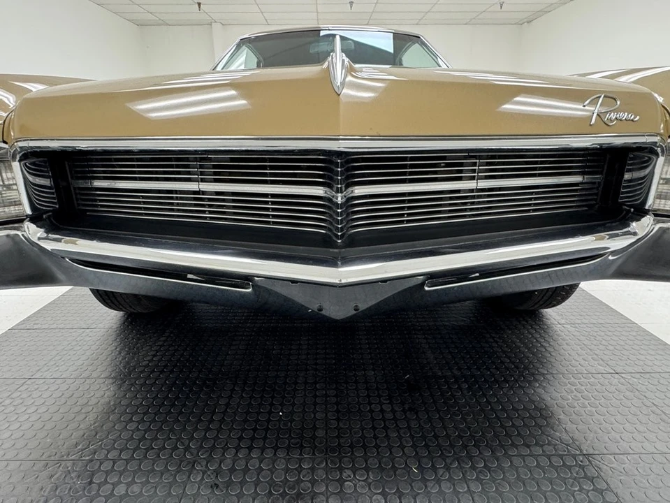 1967 Buick Riviera 2nd Gen - Image 9 of 31