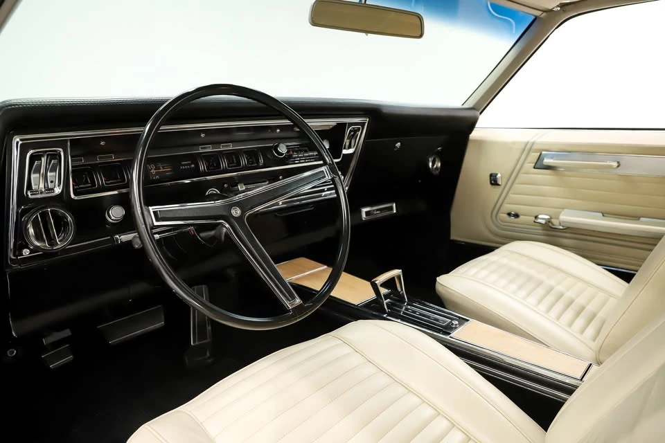 1967 Buick Riviera 2nd Gen - Image 2 of 20