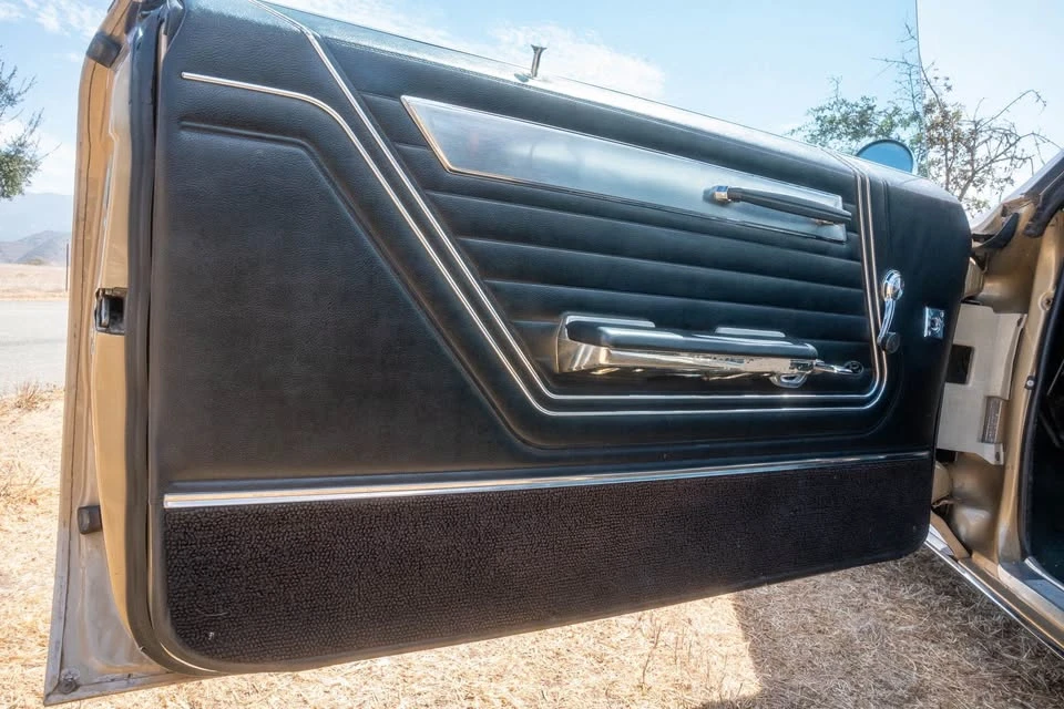 1967 Buick Riviera 2nd Gen - Image 18 of 19