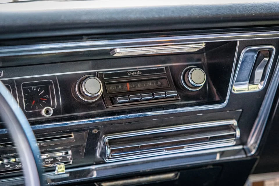 1967 Buick Riviera 2nd Gen - Image 10 of 20