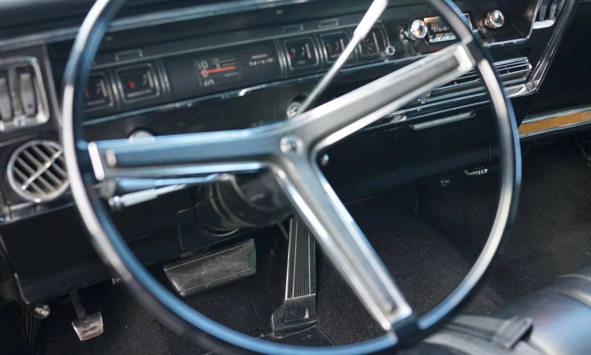 1967 Buick Riviera 2nd Gen - Image 5 of 19