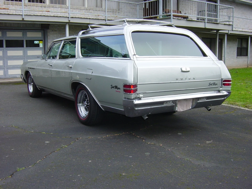 1967 Buick Gran Sport - Image 9 of 31