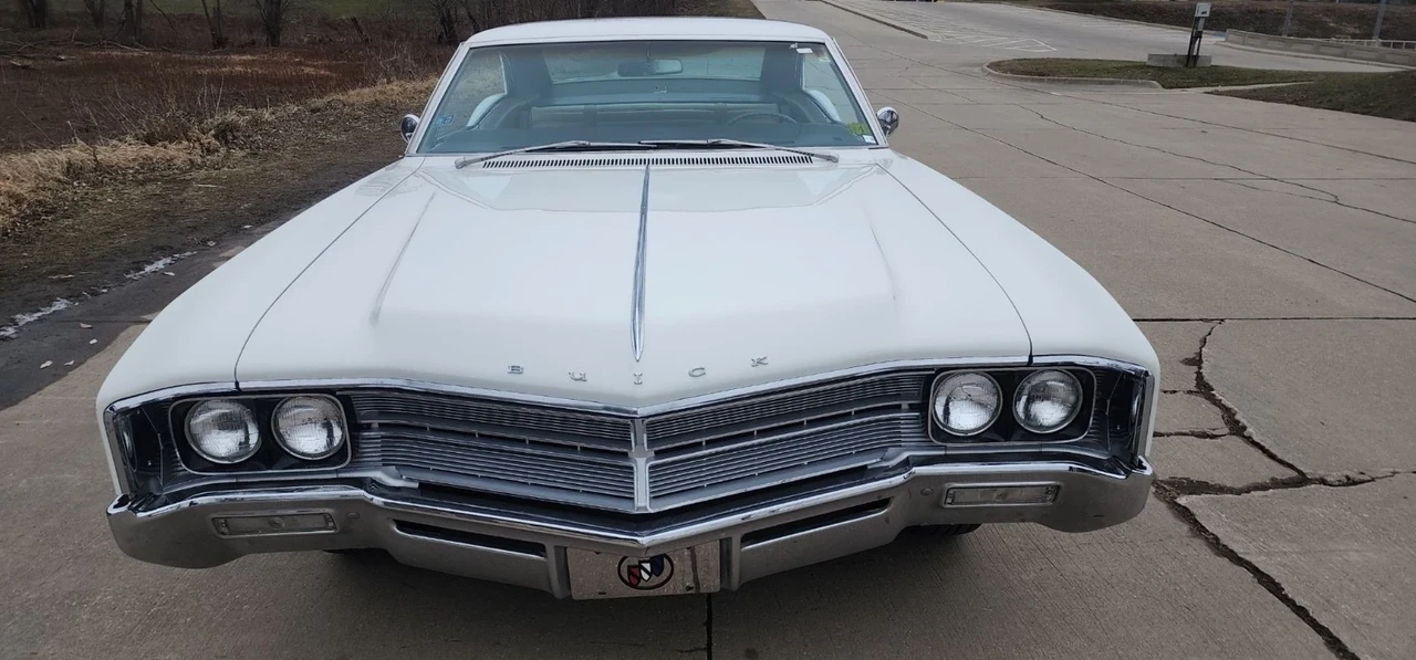 1967 Buick Wildcat - Image 11 of 21