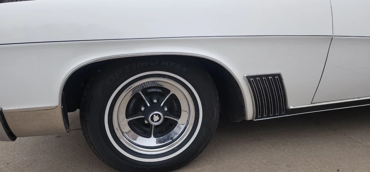 1967 Buick Wildcat - Image 10 of 21
