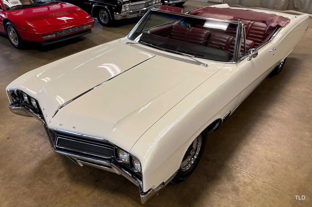 1967 Buick Wildcat - Image 18 of 21