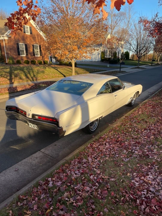 1967 Buick Wildcat - Image 18 of 21