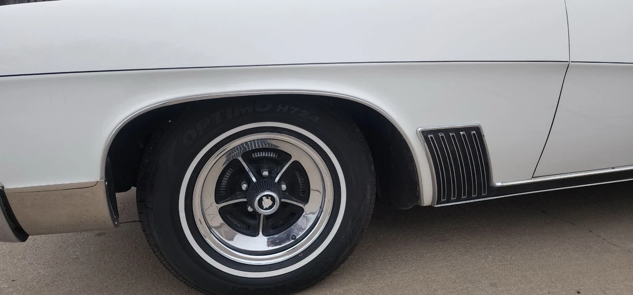 1967 Buick Wildcat - Image 9 of 21