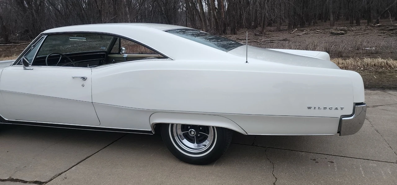 1967 Buick Wildcat - Image 6 of 21