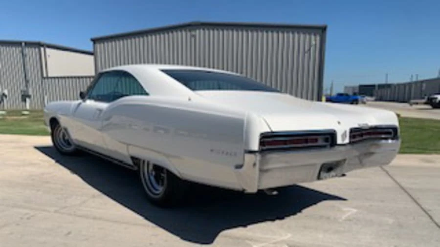 1967 Buick Wildcat - Image 2 of 14