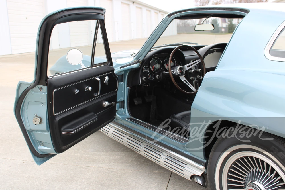 1967 Chevrolet Corvette C2 - Image 22 of 24