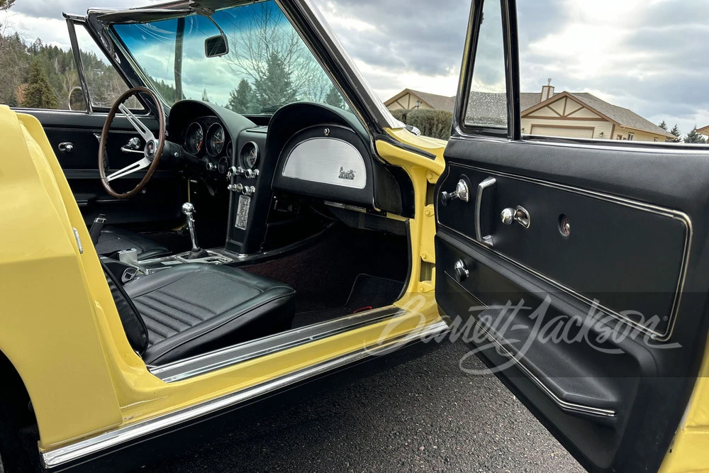 1967 Chevrolet Corvette C2 - Image 8 of 9