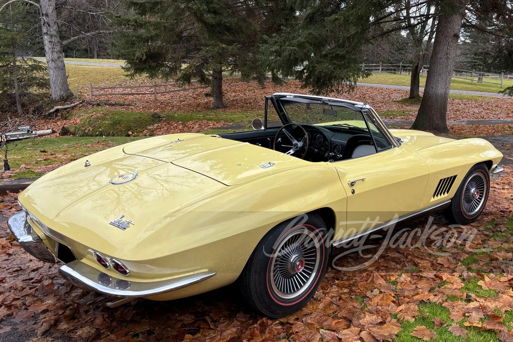 1967 Chevrolet Corvette C2 - Image 2 of 9