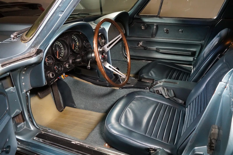 1967 Chevrolet Corvette C2 - Image 4 of 5