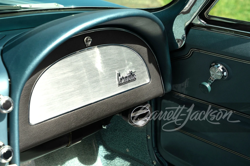 1967 Chevrolet Corvette C2 - Image 16 of 31
