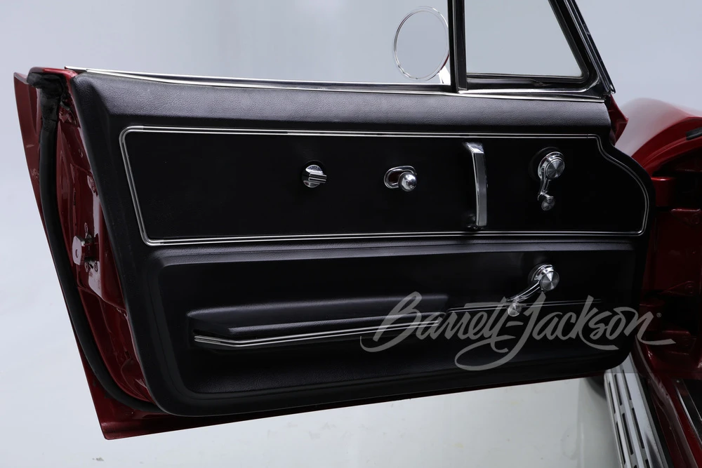 1967 Chevrolet Corvette C2 - Image 30 of 31
