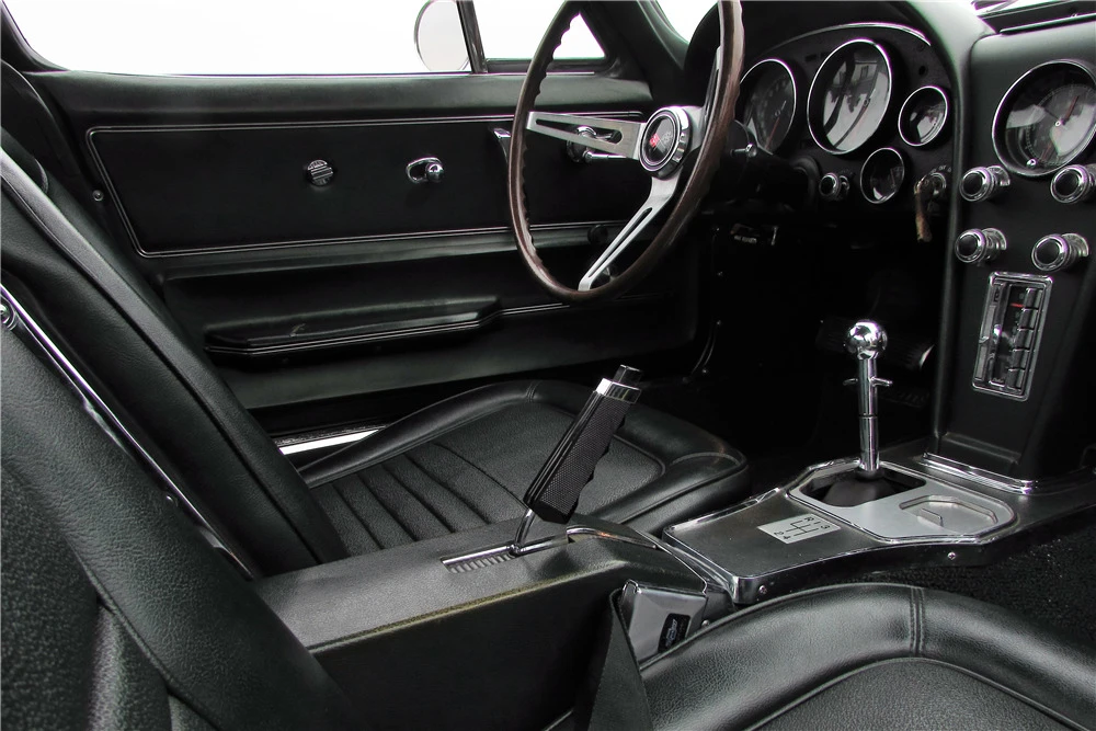 1967 Chevrolet Corvette C2 - Image 4 of 5