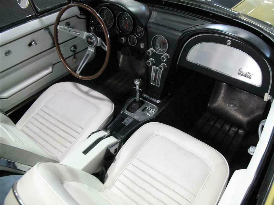 1967 Chevrolet Corvette C2 - Image 4 of 5