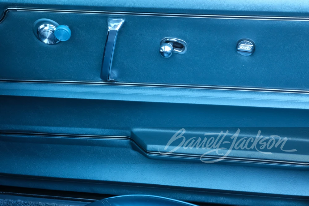 1967 Chevrolet Corvette C2 - Image 14 of 31