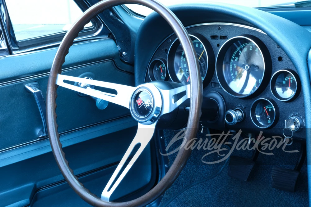 1967 Chevrolet Corvette C2 - Image 16 of 31