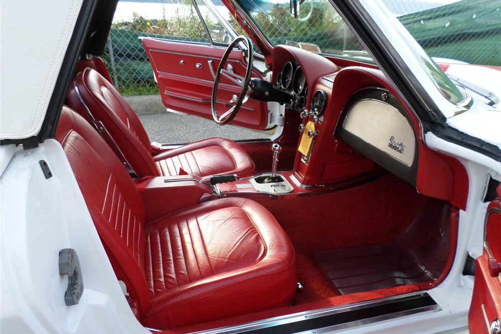1967 Chevrolet Corvette C2 - Image 4 of 4