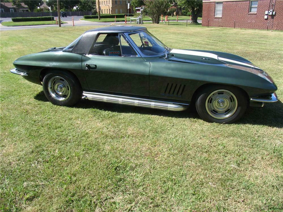 1967 Chevrolet Corvette C2 - Image 4 of 4