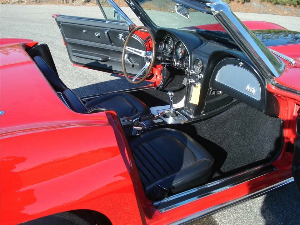 1967 Chevrolet Corvette C2 - Image 4 of 5