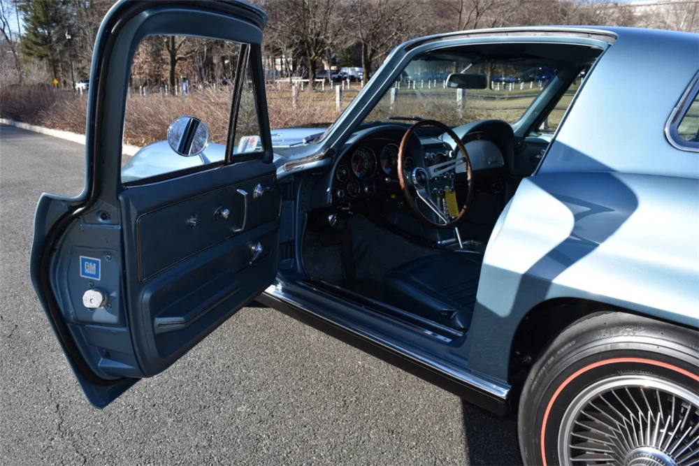 1967 Chevrolet Corvette C2 - Image 4 of 6